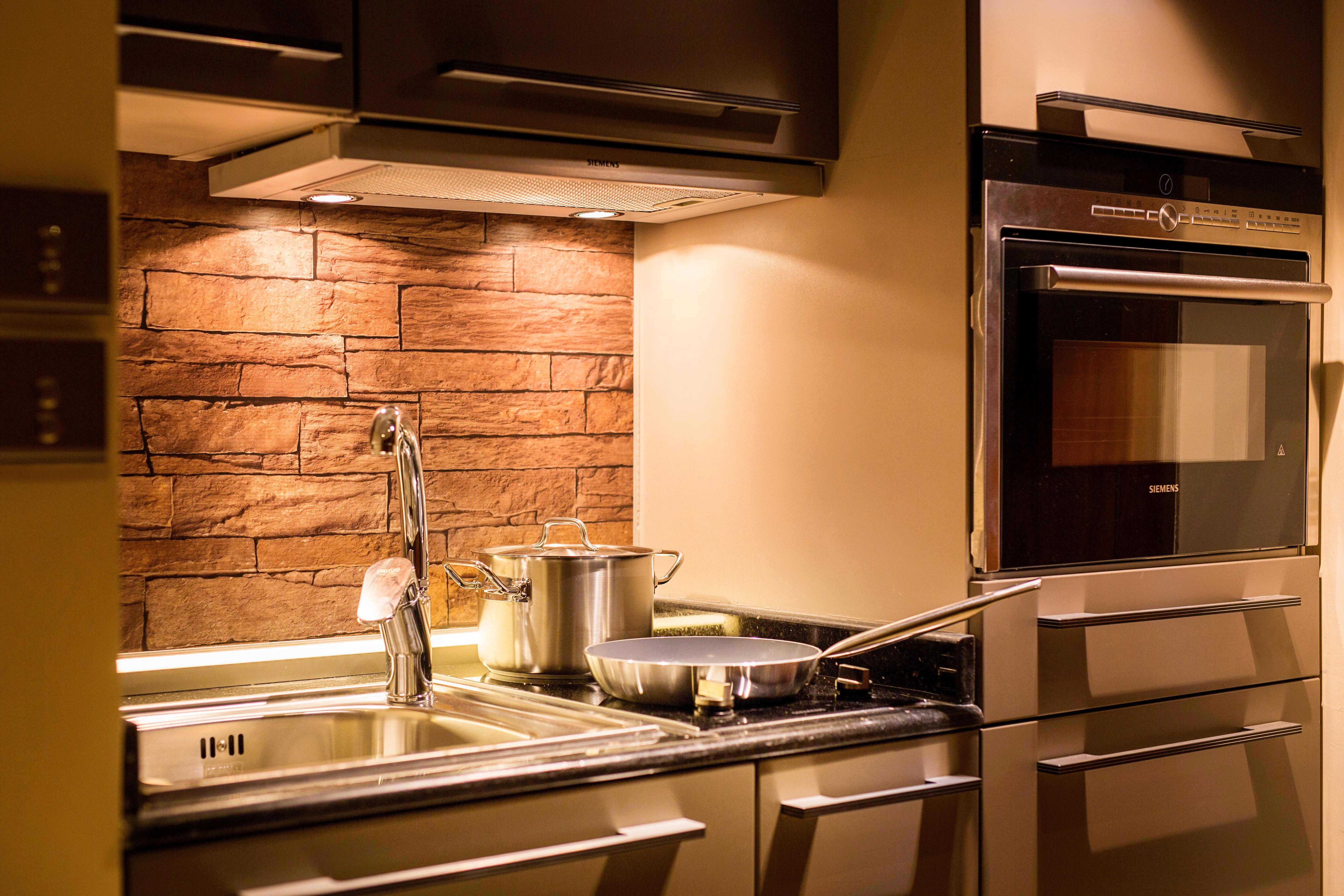 Intercontinental Doha The City By Ihg Zewnętrze zdjęcie A modern kitchen