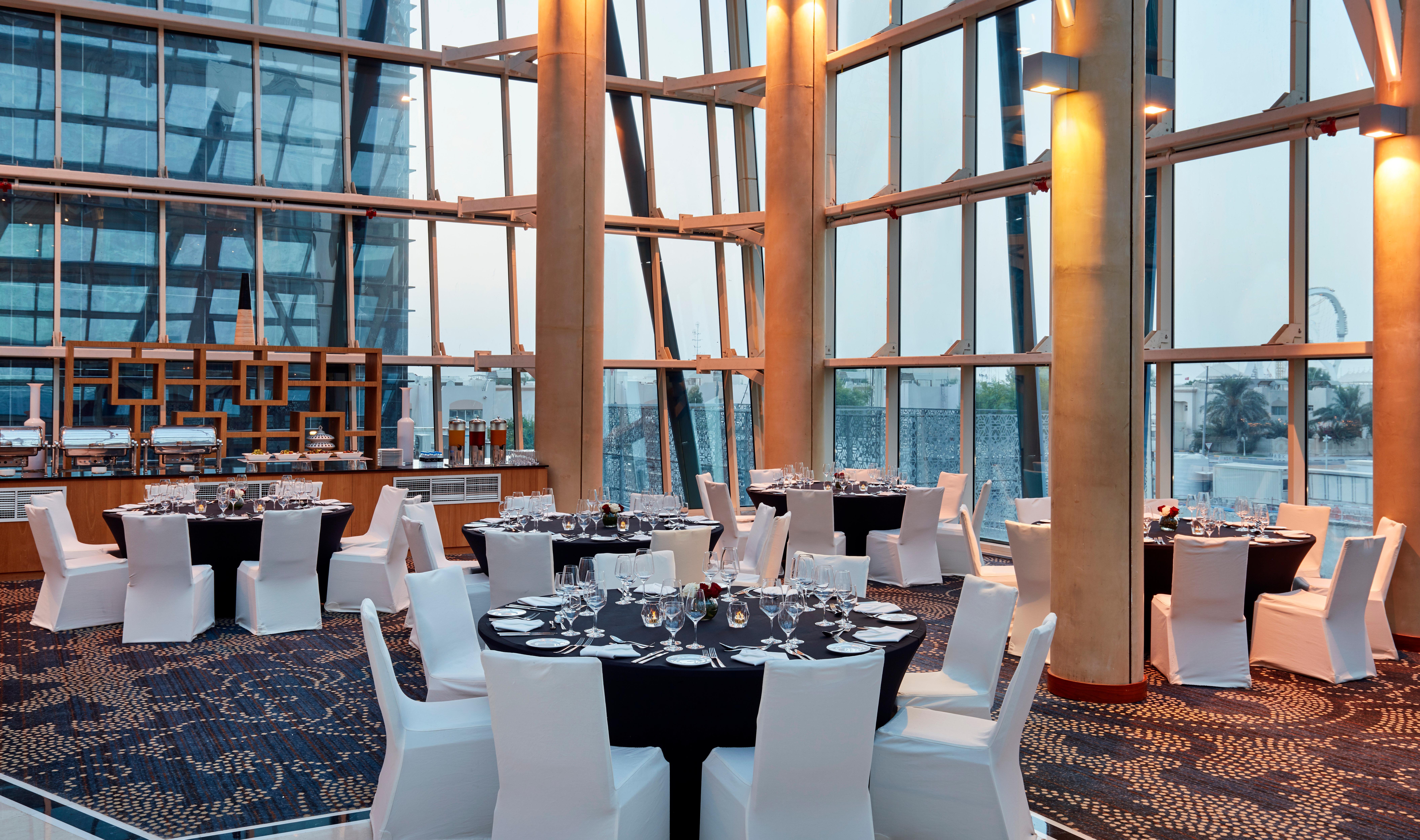 Intercontinental Doha The City By Ihg Zewnętrze zdjęcie The 360° Restaurant